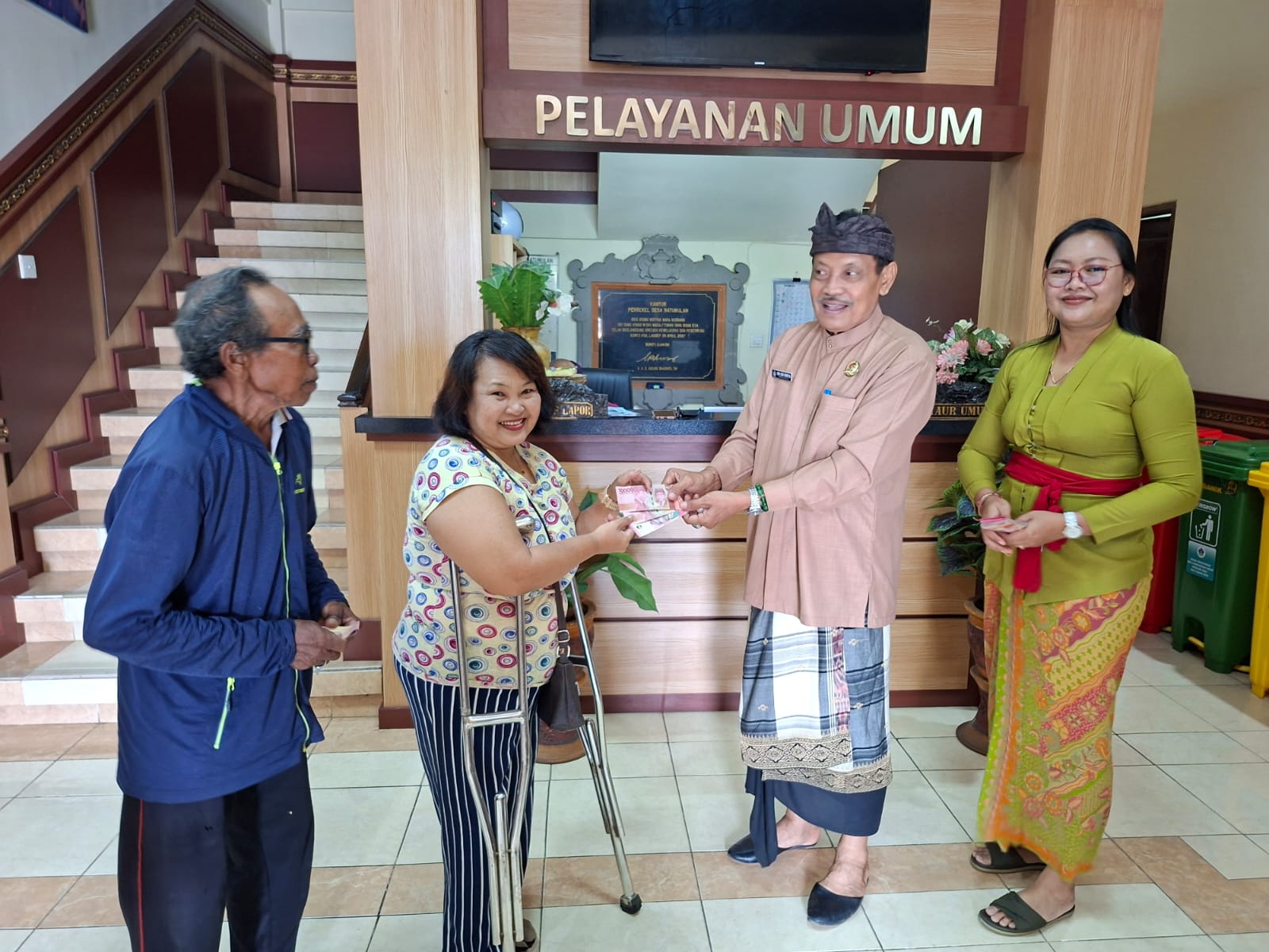 Pencairan Bantuan Langsung Tunai (BLT) Dana Desa (DD) November Desa Batubulan Tahun 2025